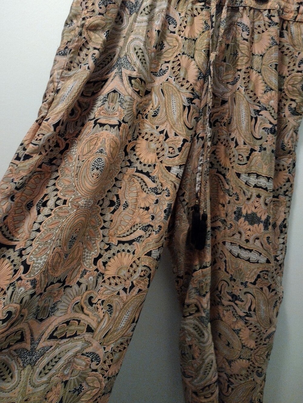 Philosophy Wide Pants - Picture 3 of 4